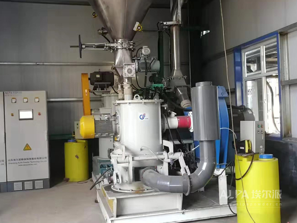 TSM<a href=http://m.galvanizingplants.cn/chanpin/144.html target=_blank class=infotextkey><a href=http://m.galvanizingplants.cn/chanpin/145.html target=_blank class=infotextkey>小蘇打</a></a>粉碎機設(shè)備實例圖